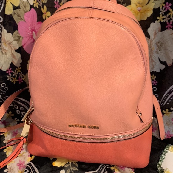 NWT Michael Kors Backpack Beautiful Bag!!!!Holiday Gift - Picture 10 of 12